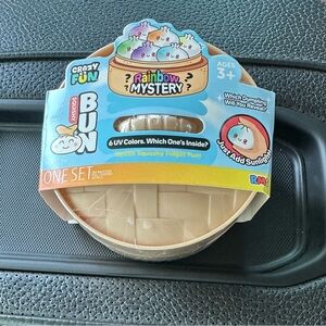 Rainbow Mystery Dumpling Toy - UV color changing